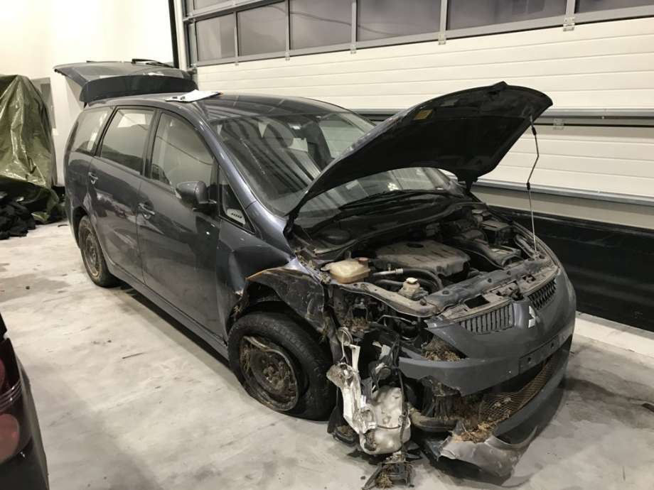 Mitsubishi Grandis 2004-2009 , Motorkode: BSY, Girkassekode: 2500A177