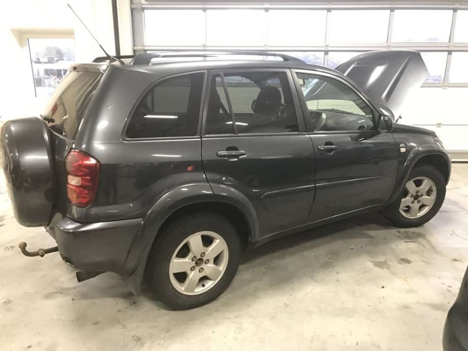 Toyota RAV4 2000-2006 (Type II) , Motorkode: 1CD-FTV, Girkassekode: 