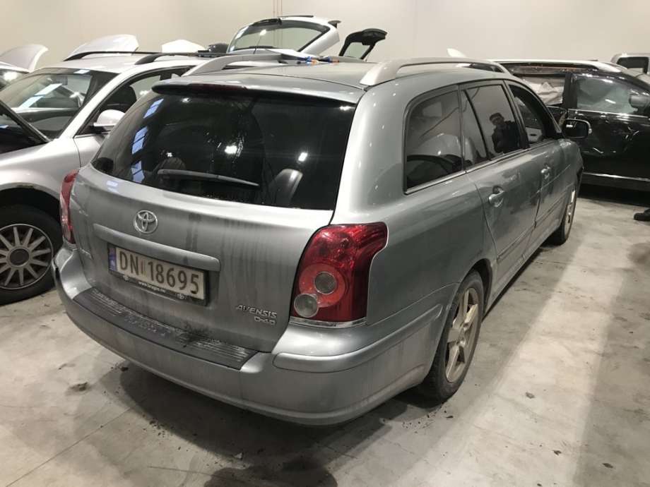 Toyota Avensis 2003-2008 (Type II) , Motorkode: 1AD-FTV, Girkassekode: 