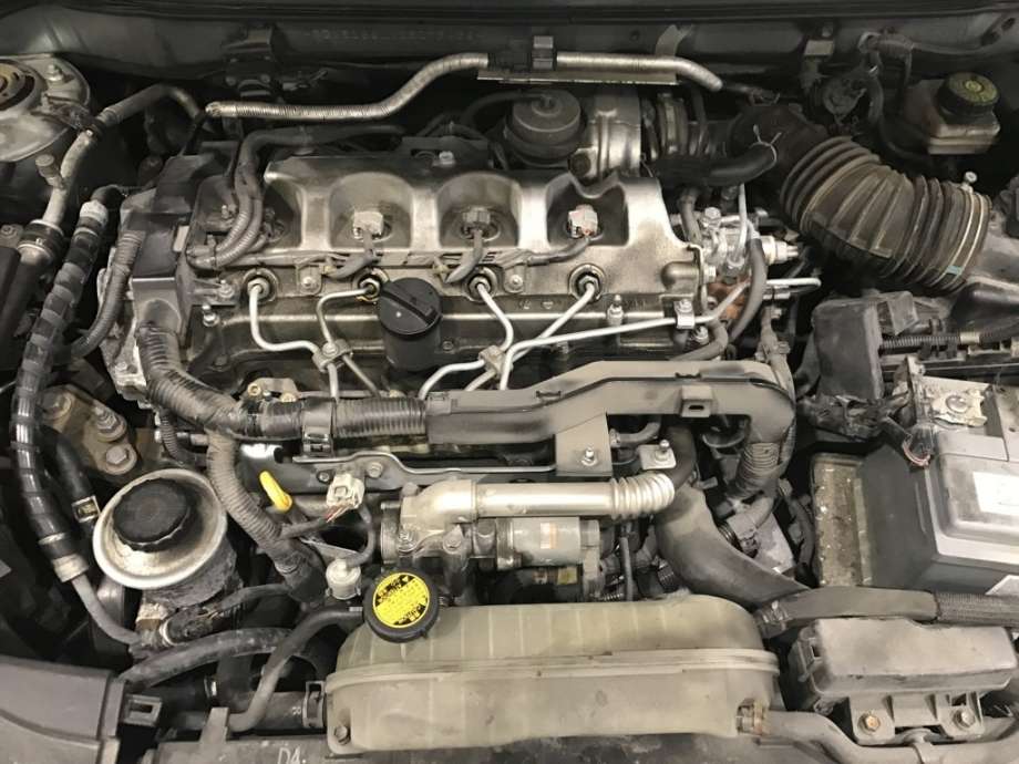 Toyota Avensis 2003-2008 (Type II) , Motorkode: 1AD-FTV, Girkassekode: 