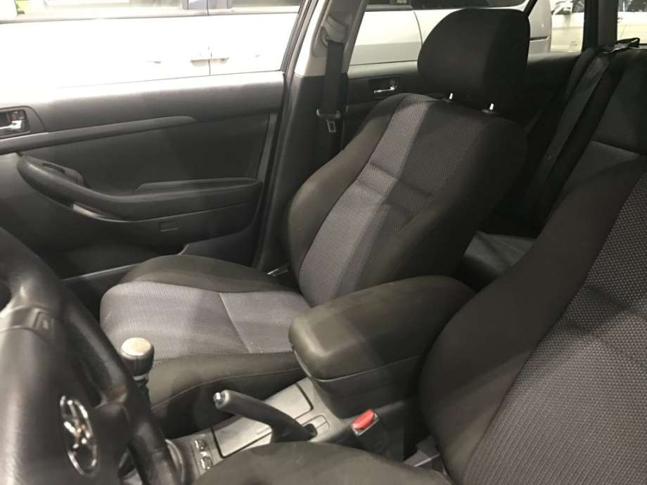 Toyota Avensis 2003-2008 (Type II) , Motorkode: 1AD-FTV, Girkassekode: 