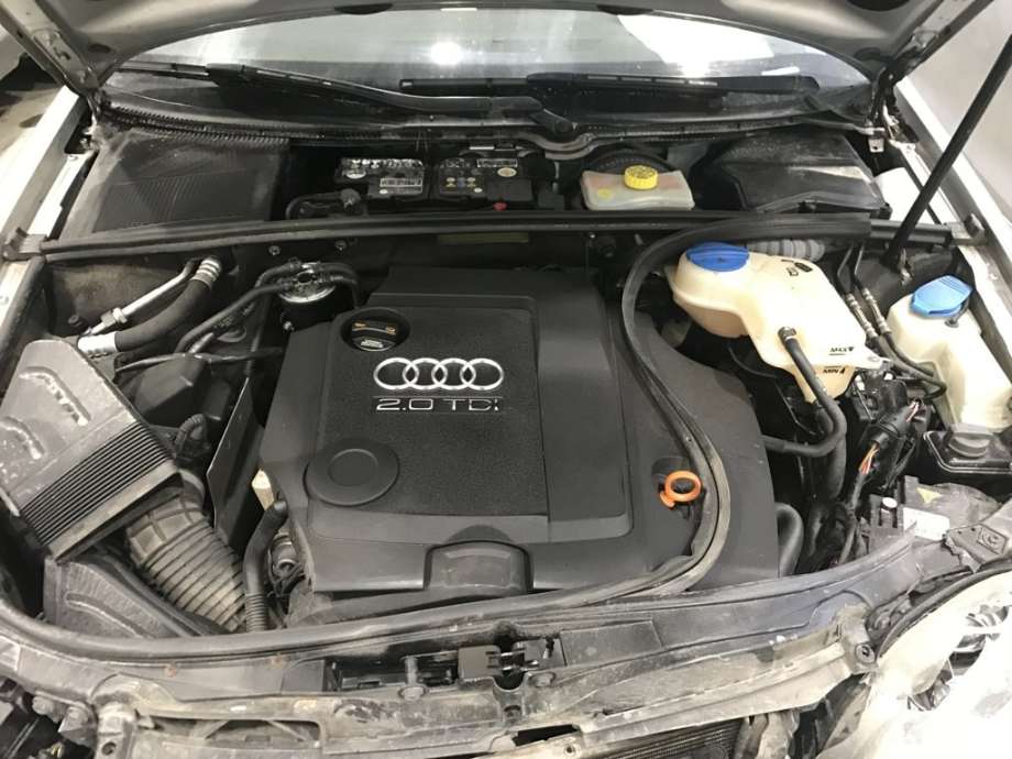 Audi A4 2004-2008 (Type III) (B7) (B7), Motorkode: BLB;BRE, Girkassekode: HCF