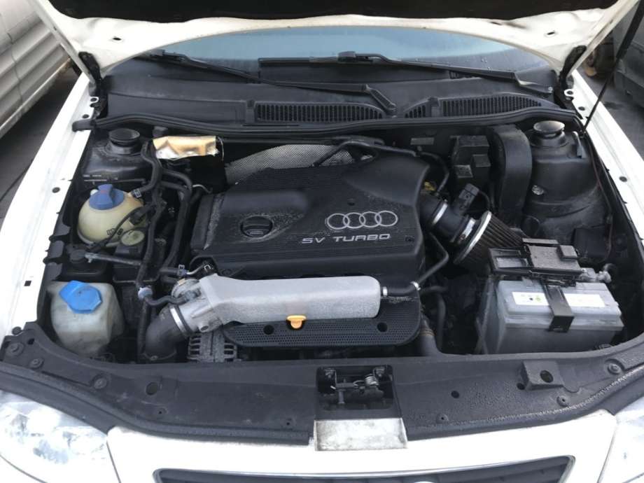 Audi A3 1996-2003 (Type I) , Motorkode: AQA, Girkassekode: DXW