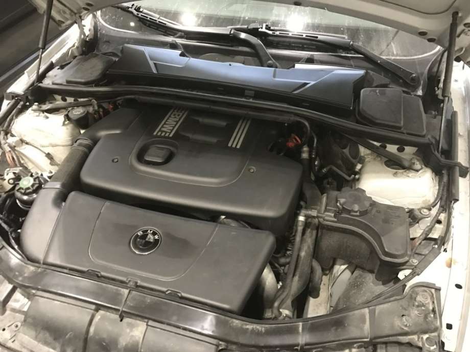 BMW 3-Serie 2005-2011 (E90/E91/E92/E93) (E90/E91/E92/E93), Motorkode: M47-TU2D20, Girkassekode: 