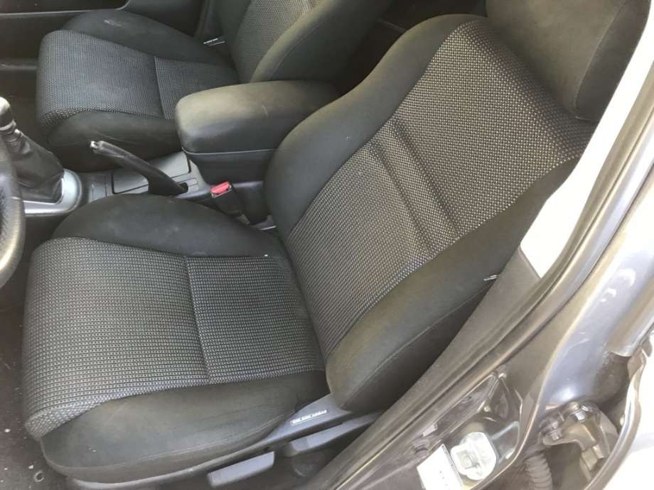 Toyota Avensis 2003-2008 (Type II) , Motorkode: 1AD-FTV, Girkassekode: 