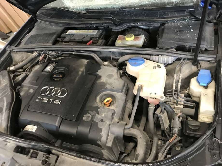 Audi A4 2004-2008 (Type III) (B7) (B7), Motorkode: BPW, Girkassekode: JEE
