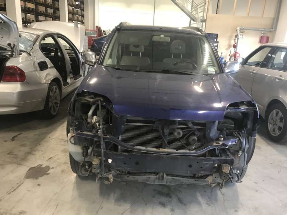 Nissan X-Trail 2002-2007 (T30) (T30), Motorkode: QR25DE, Girkassekode: 
