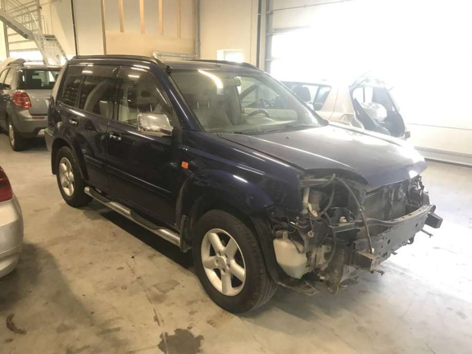 Nissan X-Trail 2002-2007 (T30) (T30), Motorkode: QR25DE, Girkassekode: 
