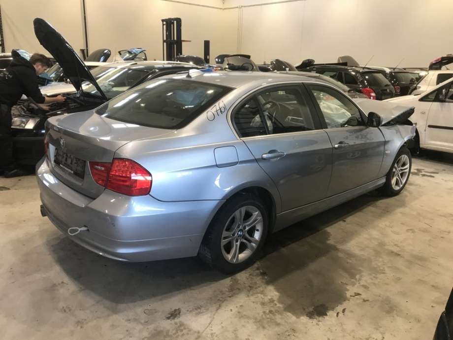 BMW 3-Serie 2005-2011 (E90/E91/E92/E93) (E90/E91/E92/E93), Motorkode: N53-B30A, Girkassekode: 