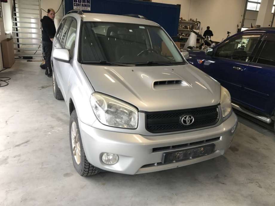Toyota RAV4 2000-2006 (Type II) , Motorkode: 1CD-FTV, Girkassekode: 
