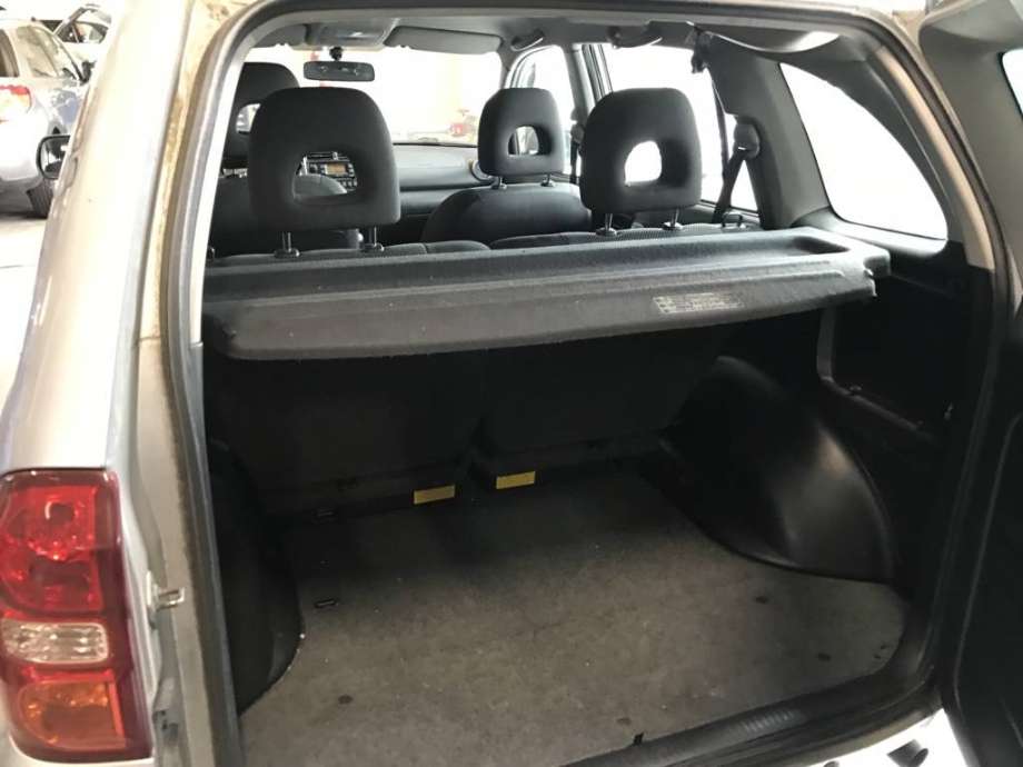 Toyota RAV4 2000-2006 (Type II) , Motorkode: 1CD-FTV, Girkassekode: 