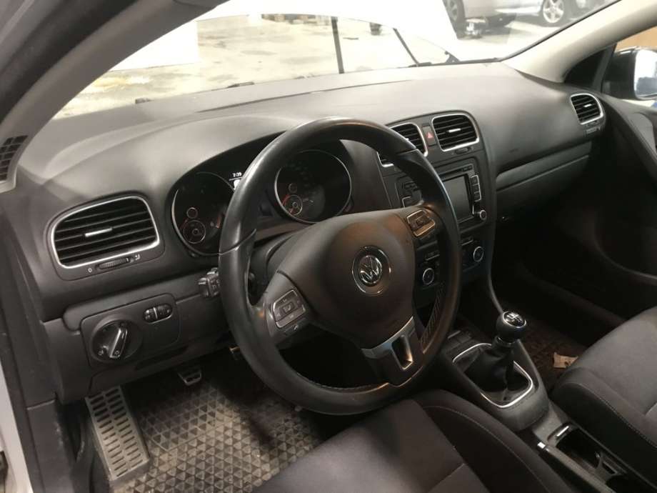 VW Golf VI 2008-2012 , Motorkode: CAYC, Girkassekode: LUB