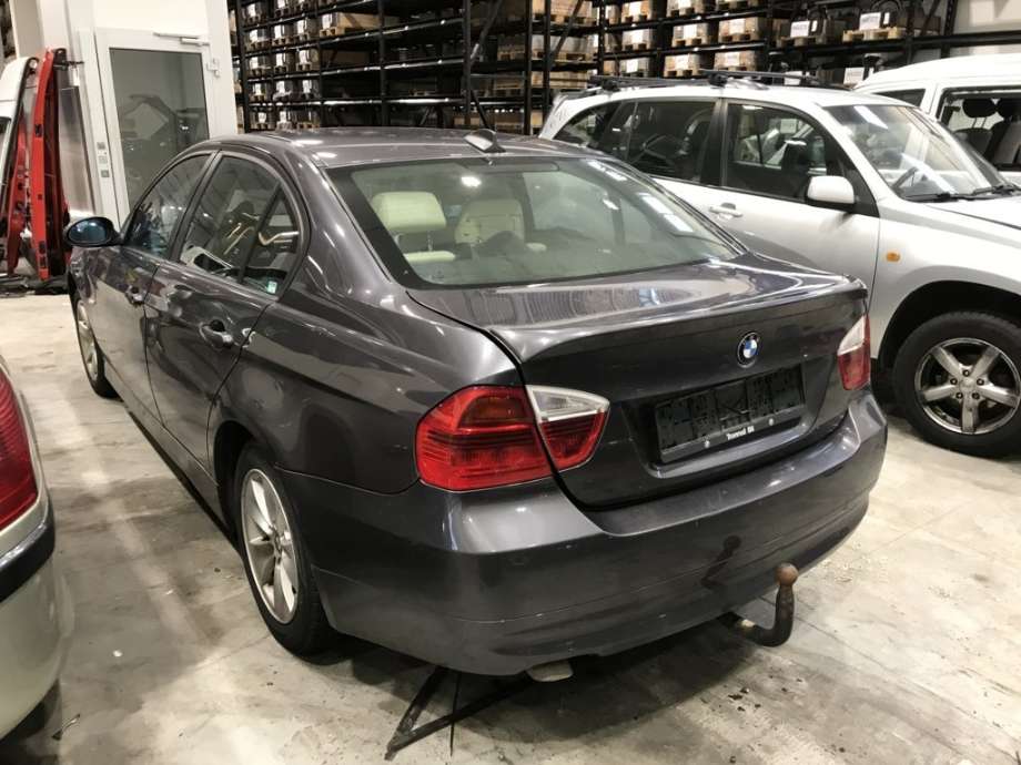 BMW 3-Serie 2005-2011 (E90/E91/E92/E93) (E90/E91/E92/E93), Motorkode: M47-TU2D20, Girkassekode: 