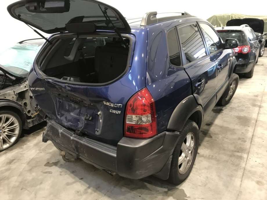 Hyundai Tucson 2003-2009 , Motorkode: D4EA, Girkassekode: nj44