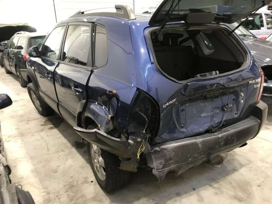 Hyundai Tucson 2003-2009 , Motorkode: D4EA, Girkassekode: nj44