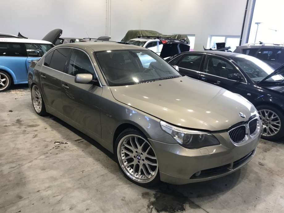 BMW 5-Serie 2003-2010 (E60/E61) (E60/E61), Motorkode: M57-TUD30, Girkassekode: 