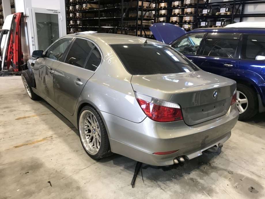 BMW 5-Serie 2003-2010 (E60/E61) (E60/E61), Motorkode: M57-TUD30, Girkassekode: 