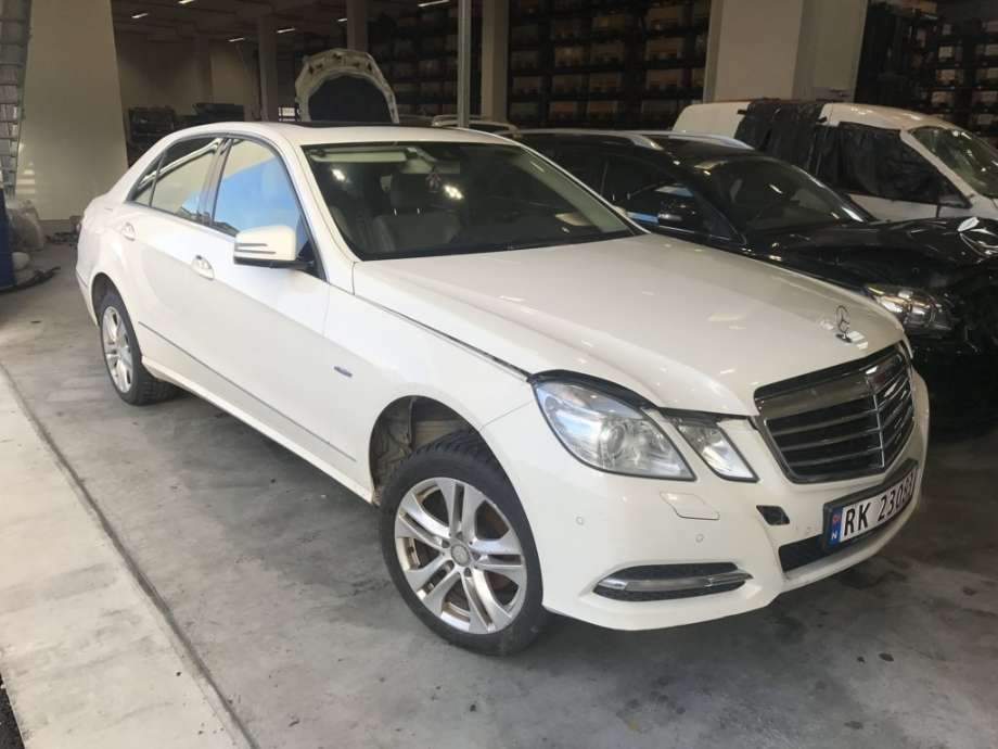 Mercedes E-Klasse 2009-2013 (Fase 1) (W212) (W212), Motorkode: OM651.925, Girkassekode: 72269408