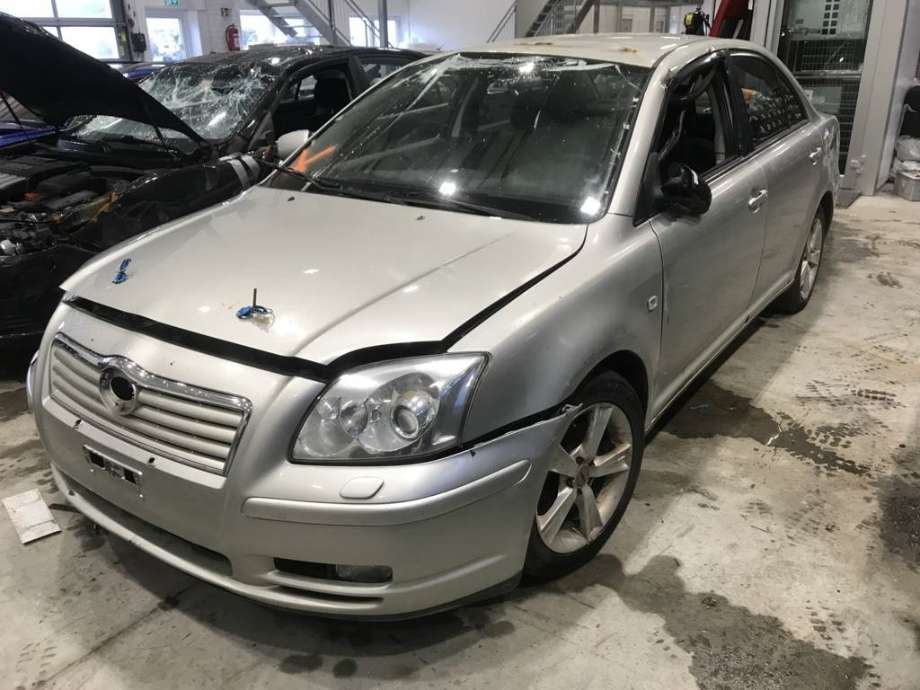 Toyota Avensis 2003-2008 (Type II) , Motorkode: 1CD-FTV, Girkassekode: 