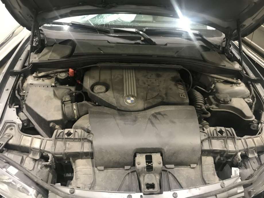 BMW 1-Serie 2004-2011 (E81/E82/E87/E88) (E81/E82/E87/E88), Motorkode: N47-D20C, Girkassekode: 24 00 7 590 133