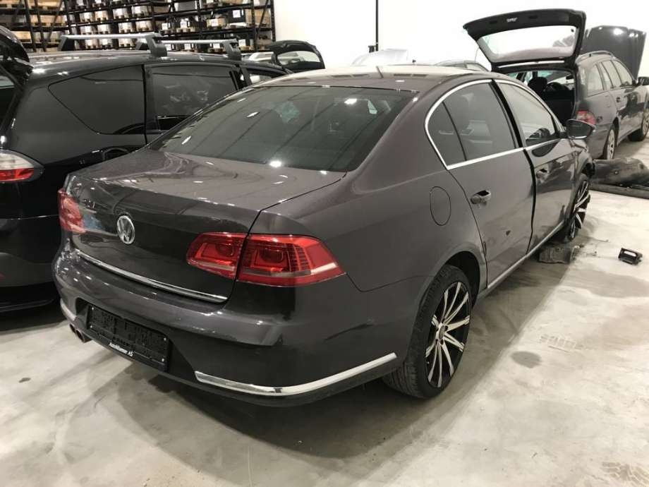 VW Passat 2011-2015 (B7) (B7), Motorkode: CFFB, Girkassekode: LNZ