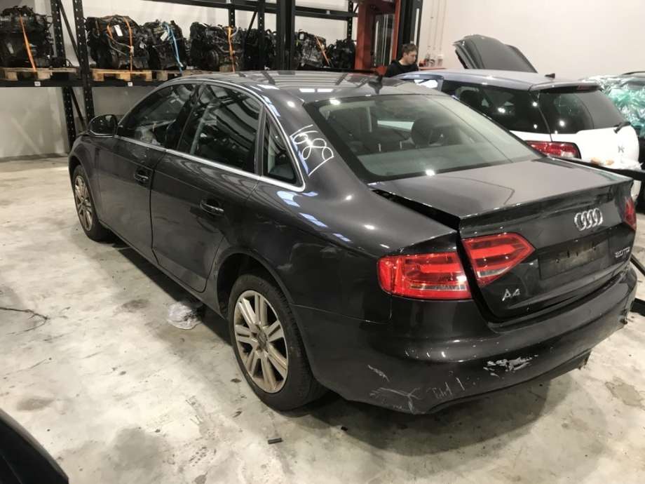 Audi A4 2007-2014 (Type IV) (B8) (B8), Motorkode: CAGA, Girkassekode: JJG