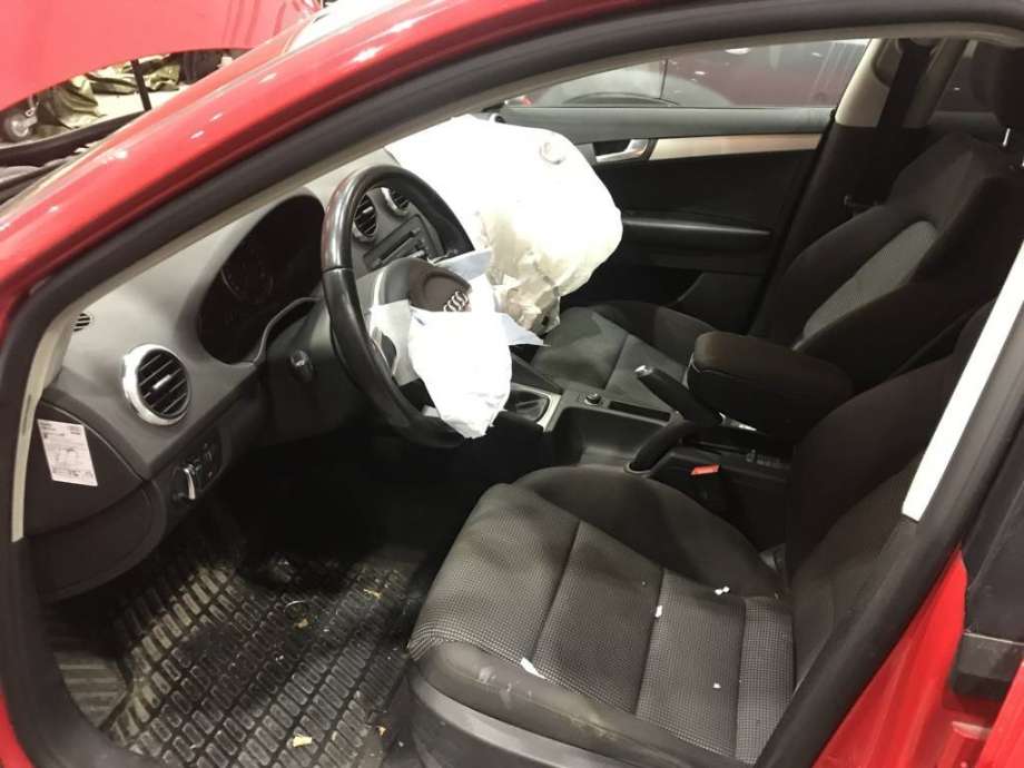 Audi A3 2009-2012 (Type II, Fase 2) , Motorkode: BLS, Girkassekode: 