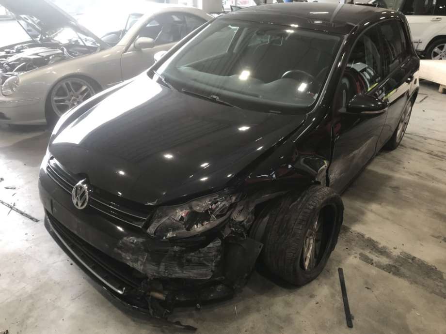 VW Golf VI 2008-2012 , Motorkode: CAXA, Girkassekode: MGK