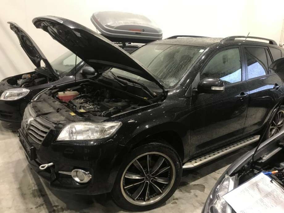 Toyota RAV4 2009-2013 (Type III, Fase 2) , Motorkode: 2AD-FTV, Girkassekode: 