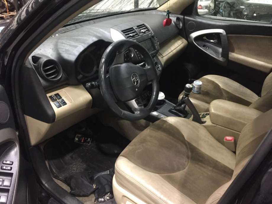 Toyota RAV4 2009-2013 (Type III, Fase 2) , Motorkode: 2AD-FTV, Girkassekode: 