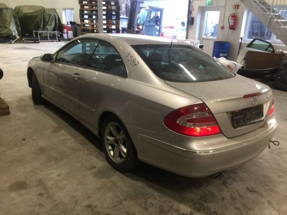 Mercedes CLK 2002-2009 (C209) (C209), Motorkode: M271.940, Girkassekode: 