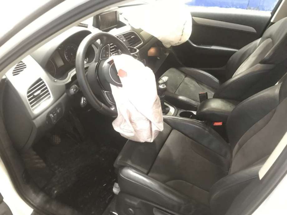 Audi Q3 2011-2014 (Type I, Fase 1) , Motorkode: CFFB, Girkassekode: NFZ