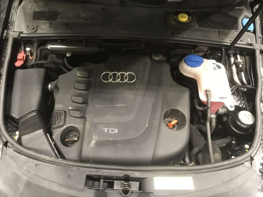 Audi A6 2008-2011 (Type III, Fase 2) (C6) (C6), Motorkode: CAGB, Girkassekode: LDQ