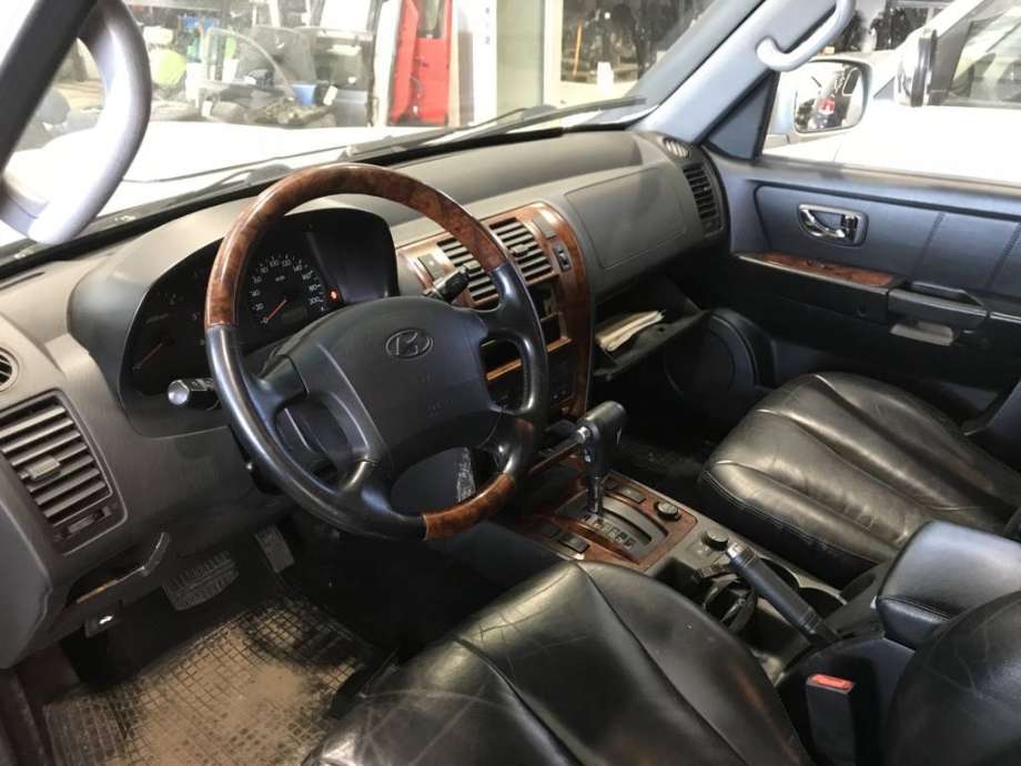 Hyundai Terracan 2002-2007 , Motorkode: J3, Girkassekode: 
