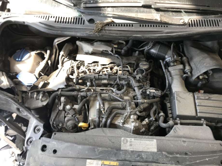 VW Caddy 2015-2020 (Type III, Fase 3) , Motorkode: DFSD, Girkassekode: RTH