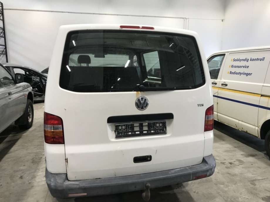 VW Transporter / Caravelle 2003-2009 (Fase 1) (T5) delebil , Motorkode: AXB, Girkassekode: 