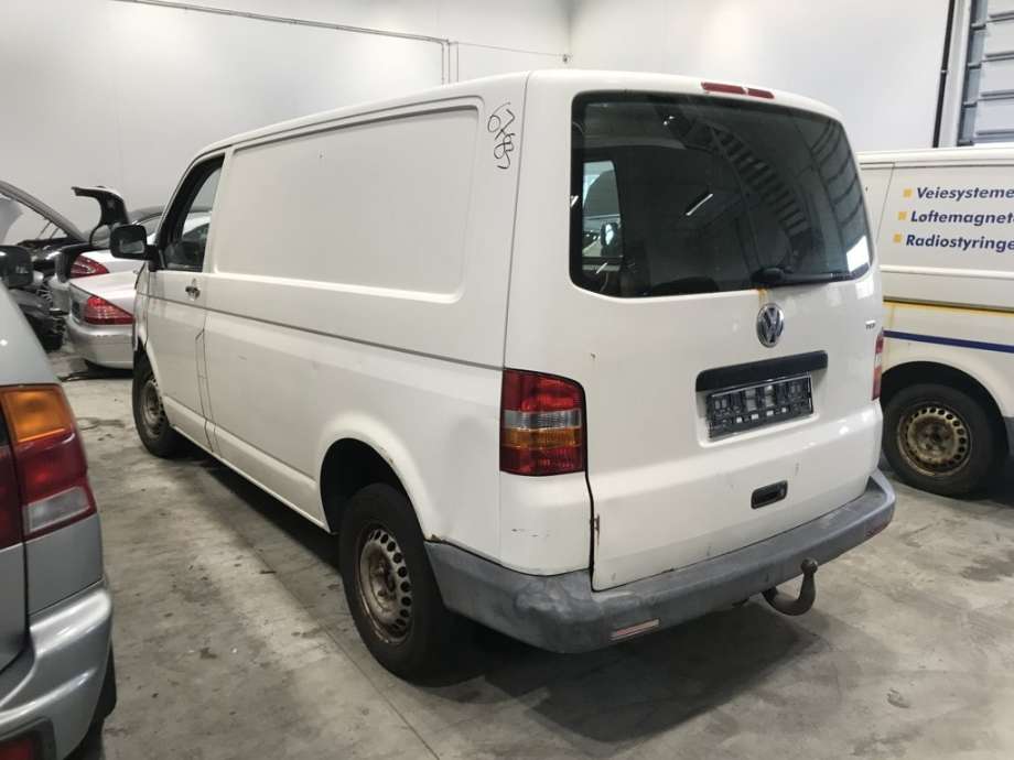 VW Transporter / Caravelle 2003-2009 (Fase 1) (T5) delebil , Motorkode: AXB, Girkassekode: 