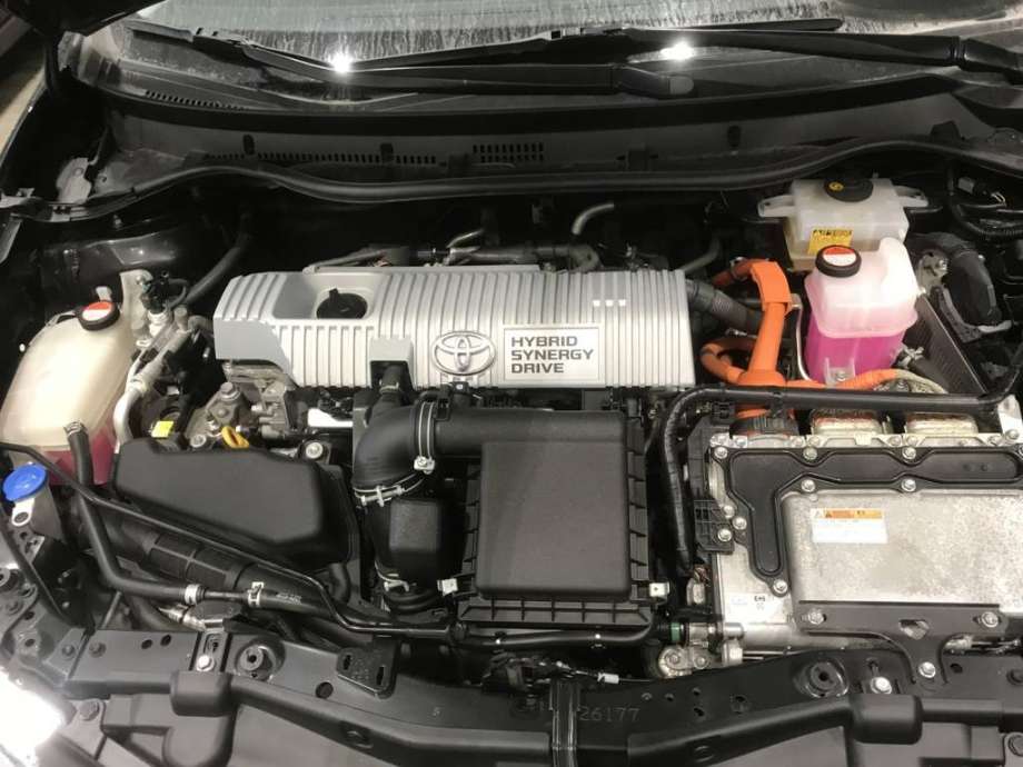 Toyota Auris 2015-2019 (Type II, Fase 2) , Motorkode: 2ZR-FXE, Girkassekode: 