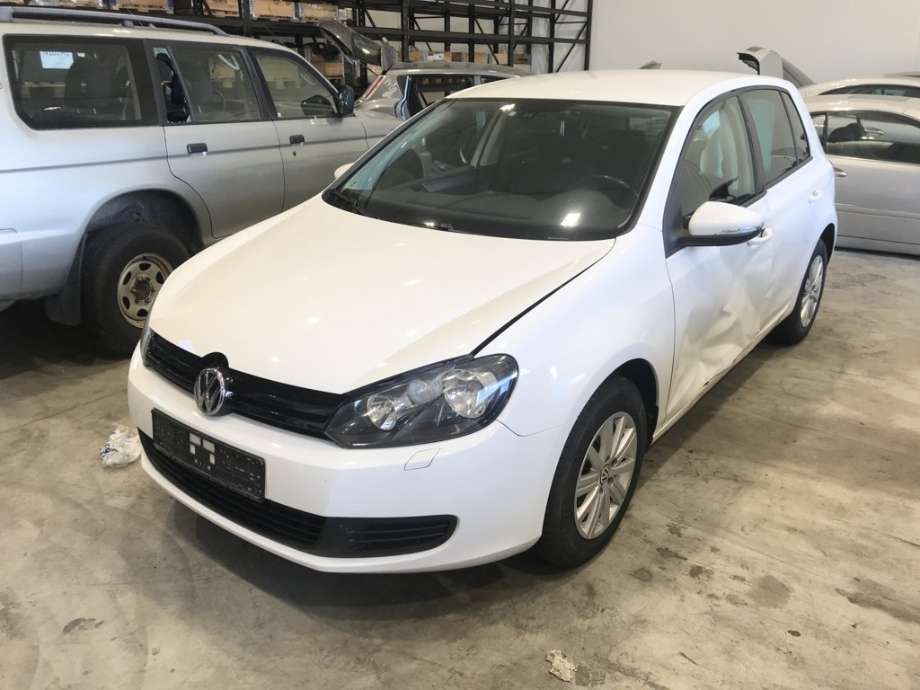 VW Golf VI 2008-2012 , Motorkode: CGGA, Girkassekode: LEG
