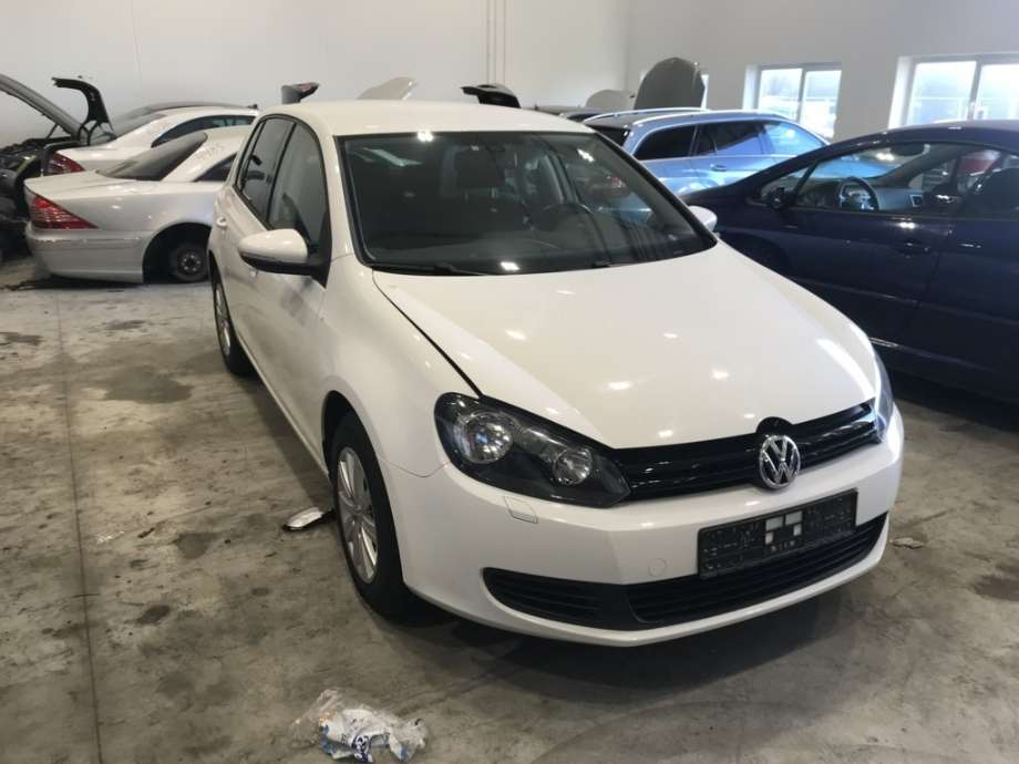VW Golf VI 2008-2012 , Motorkode: CGGA, Girkassekode: LEG
