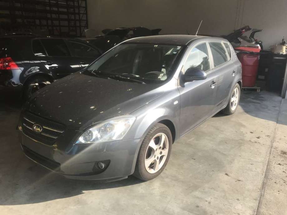 Kia Cee