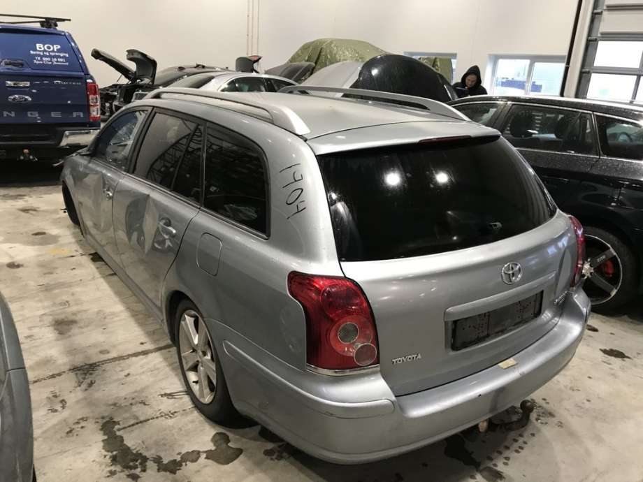 Toyota Avensis 2003-2008 (Type II) , Motorkode: 1AD-FTV, Girkassekode: 