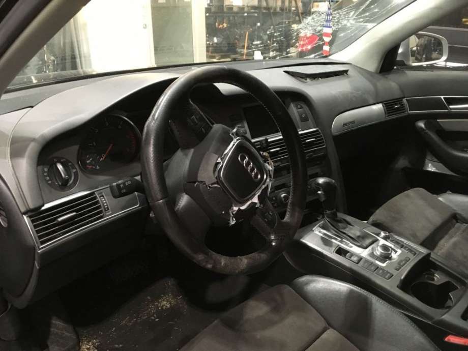 Audi A6 2005-2008 (Type III, Fase 1) (C6) (C6), Motorkode: BMK, Girkassekode: HKG