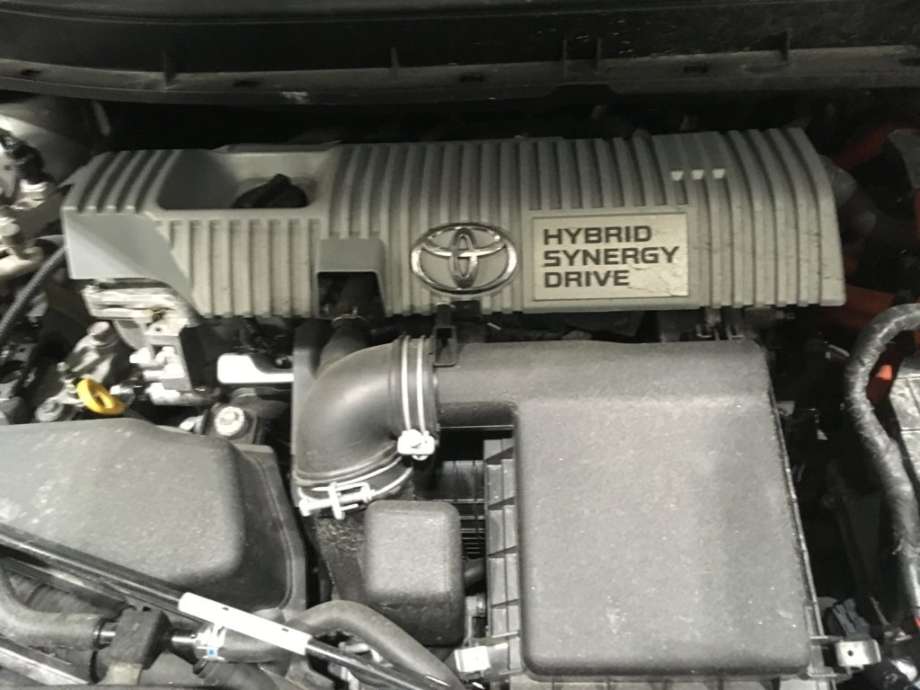 Toyota Prius +7 2012-2020 (Type III) (stasjonsvogn) (stasjonsvogn), Motorkode: 2ZR-FXE, Girkassekode: 