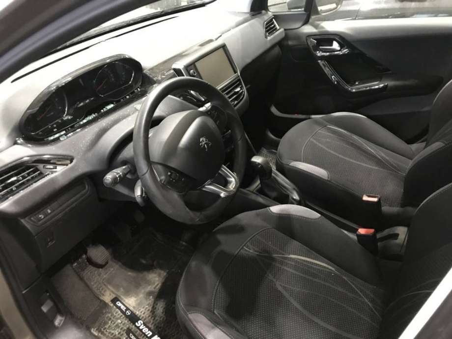 Peugeot 208 2012-2019 (Type I) , Motorkode: 8HP;8HR, Girkassekode: 