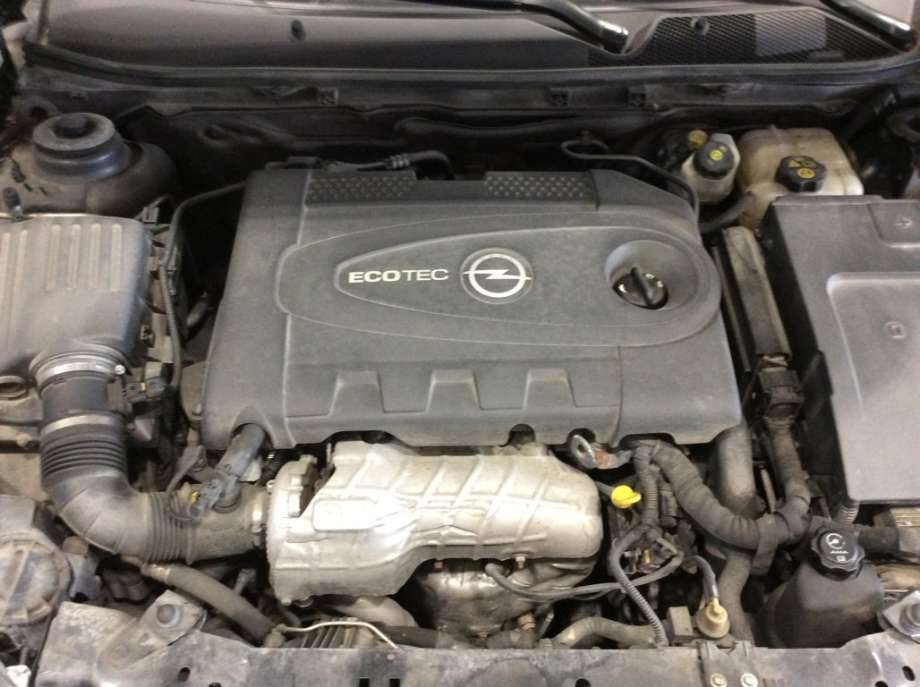 Opel Insignia A 2009-2014 , Motorkode: A20DTJ, Girkassekode: 