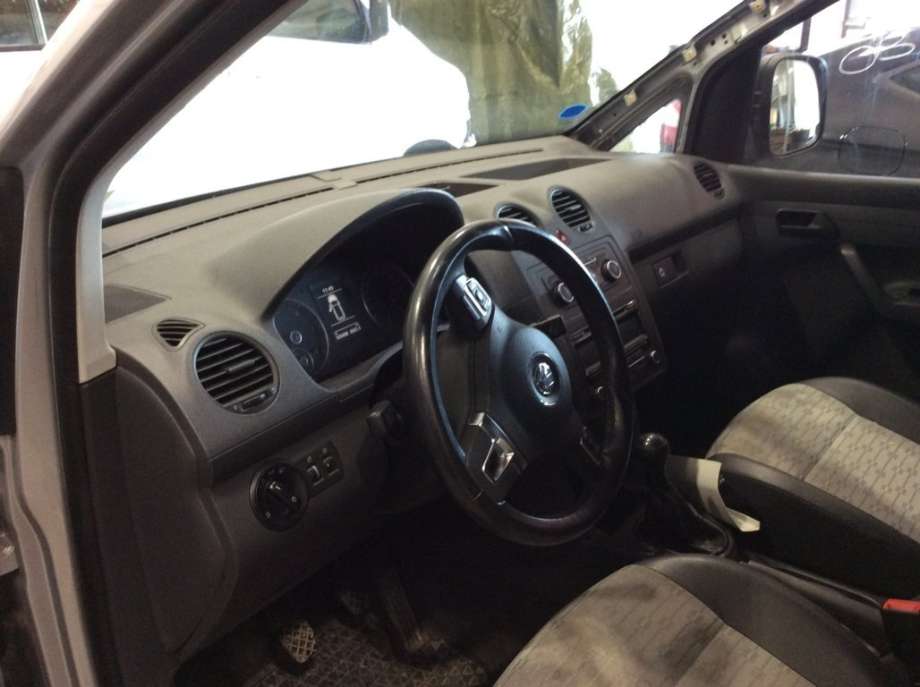 VW Caddy 2010-2015 (Type III, Fase 2) , Motorkode: CAYD, Girkassekode: MHZ