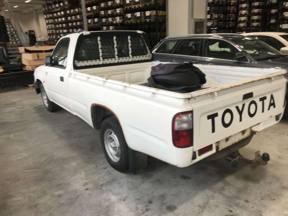 Toyota Hilux 2002-2005 , Motorkode: 2KD-FTV, Girkassekode: