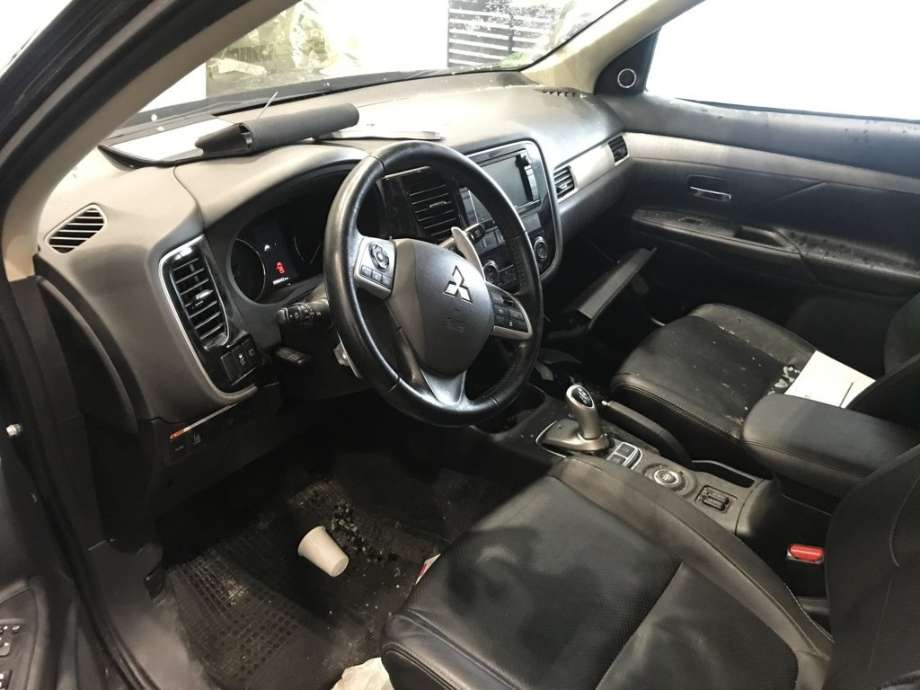 Mitsubishi Outlander 2012-2015 (Type III, Fase 1) , Motorkode: 4B11, Girkassekode: