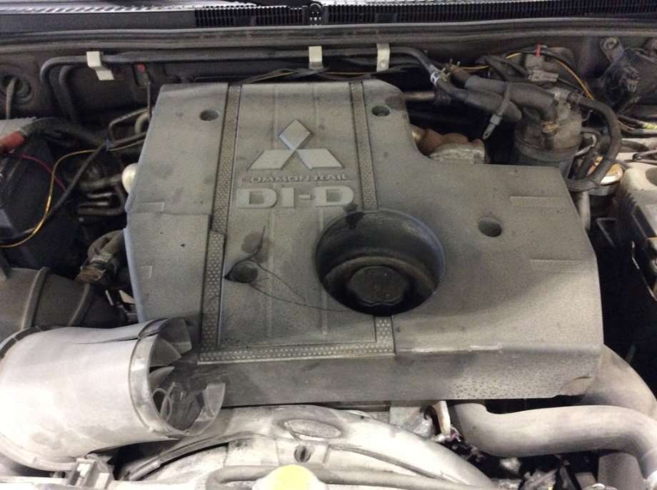 Mitsubishi Pajero 2007-2016 (Type IV, Fase 1) , Motorkode: 4M41, Girkassekode: